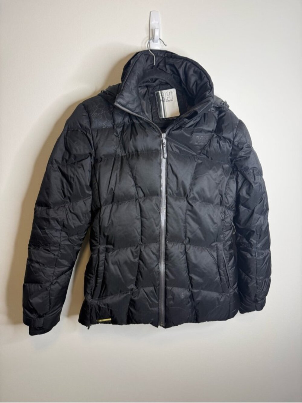 Helly Hansen Black Quilted Women's Puffer Jacket with Hood size large